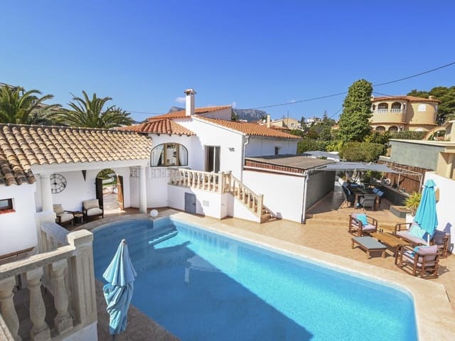 3 bedroom Villa for sale in Calpe / Calp with pool - € 629