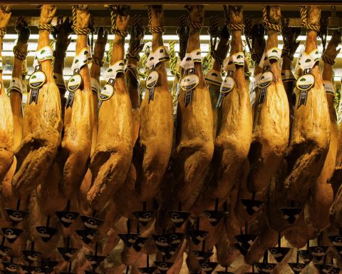 Police in Spain issue warning about ‘jamon iberico’ during the festive season