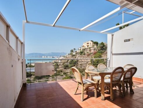 3 bedroom Beach Apartment for sale in Cullera with garage - € 299