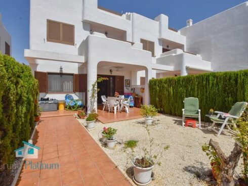 3 bedroom Terraced Villa for sale in San Juan de los Terreros with pool - € 285