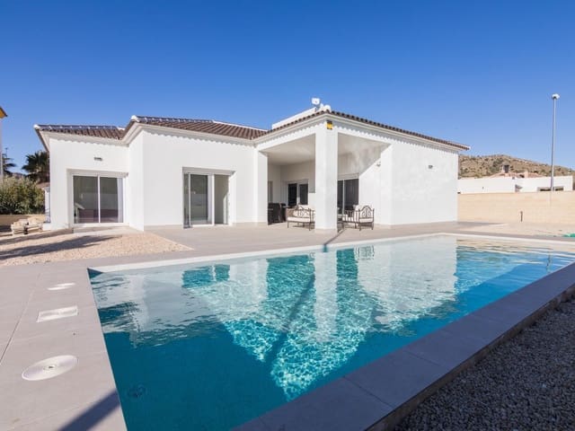 3 bedroom Villa for sale in Pinoso with pool - € 290