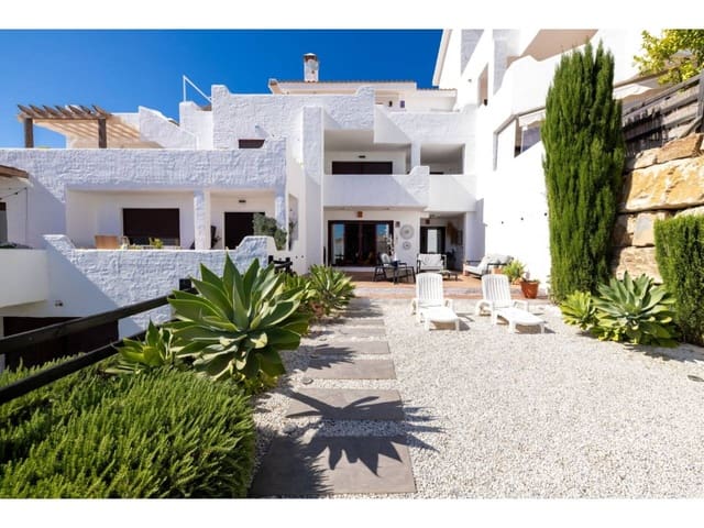 2 bedroom Apartment for sale in Casares with pool garage - € 320