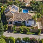 5 bedroom Villa for sale in Mijas Golf with pool garage - € 1