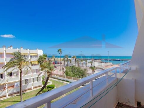 2 bedroom Penthouse for sale in Caleta de Velez with pool garage - € 279