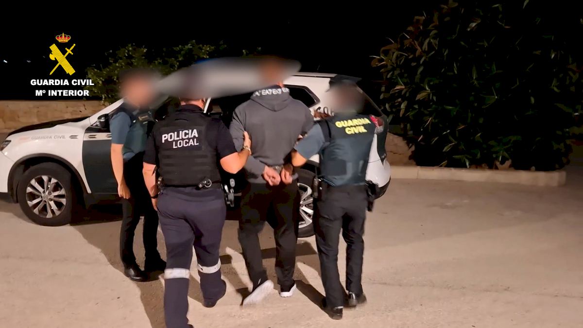 Bogus Interpol officers attack and rob scooter rider on Spain's Costa Blanca