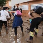 Disease fears in Valencia flood zones as first cases of Leptospirosis are detected