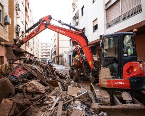 Deadly DANA floods have impacted Spain’s impressive economic growth, national bank warns