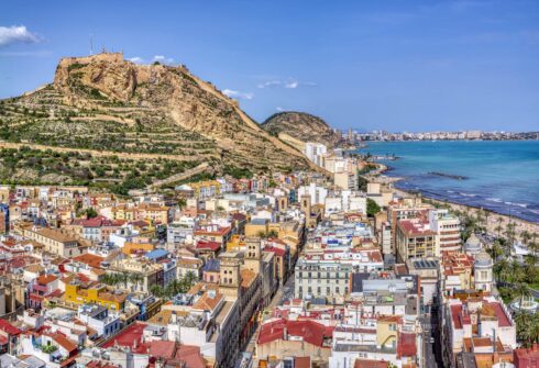 Airbnb crackdown in Alicante: Local government approves two-year ban on new tourist flat licences