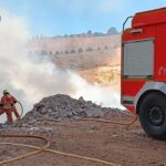 Evacuations in Valencia after fire tears through landfill containing debris from the DANA disaster