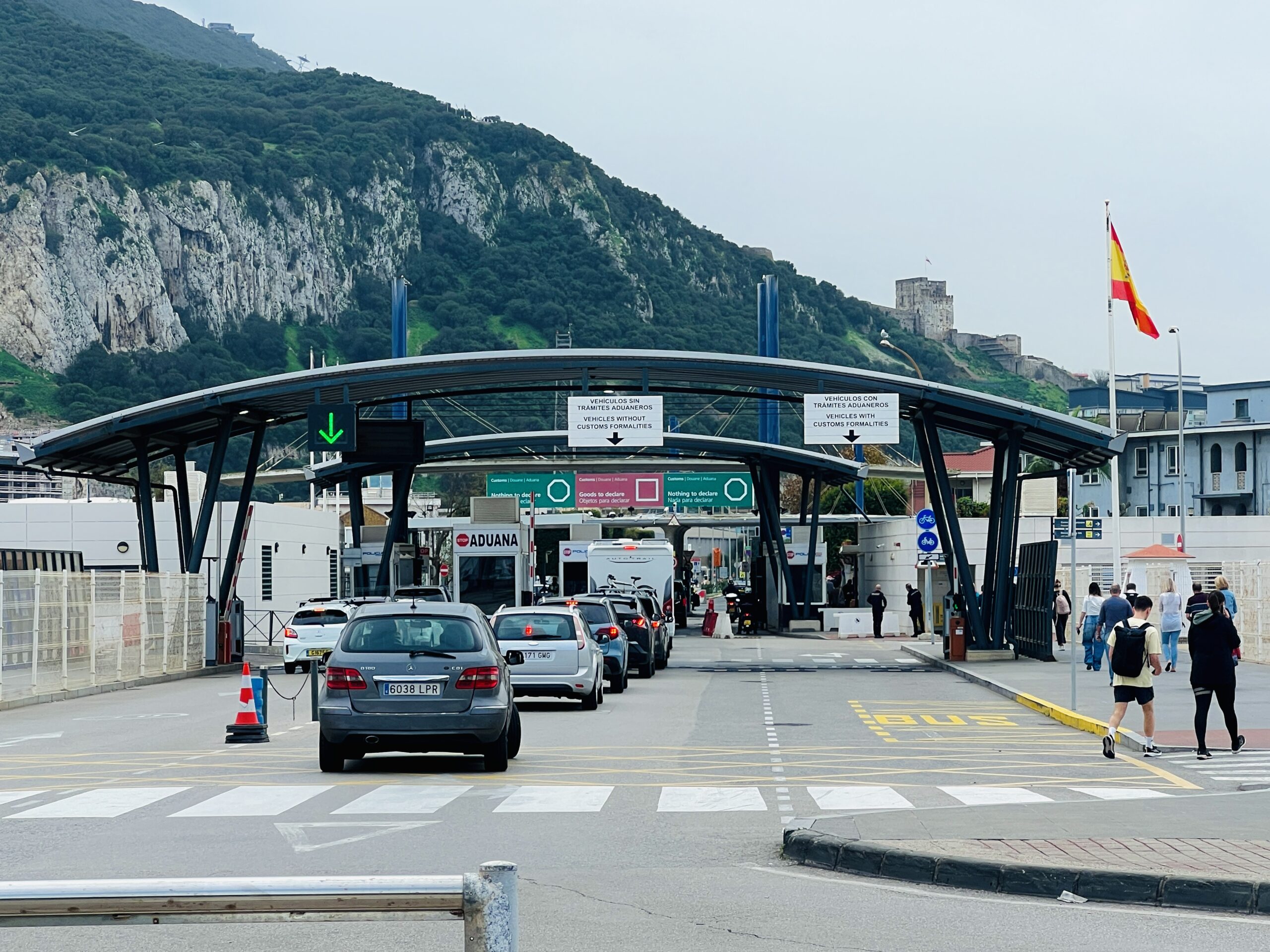 Confirmed: The ‘drunk’ man in civilian clothes checking passports at the Gibraltar border with Spain WAS the ‘rogue officer’ police chief