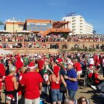 Santa costumes galore set to grace annual outdoor Christmas Day party on popular Costa Blanca beach