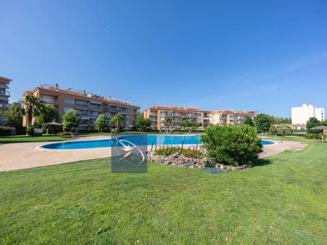 3 bedroom Apartment for sale in Platja d'Aro with pool garage - € 480