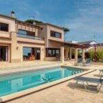 4 bedroom Villa for sale in Castell-Platja d'Aro with pool garage - € 795