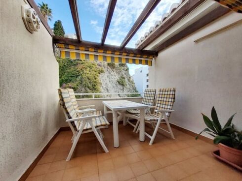 2 bedroom Apartment for sale in Almunecar with pool garage - € 270