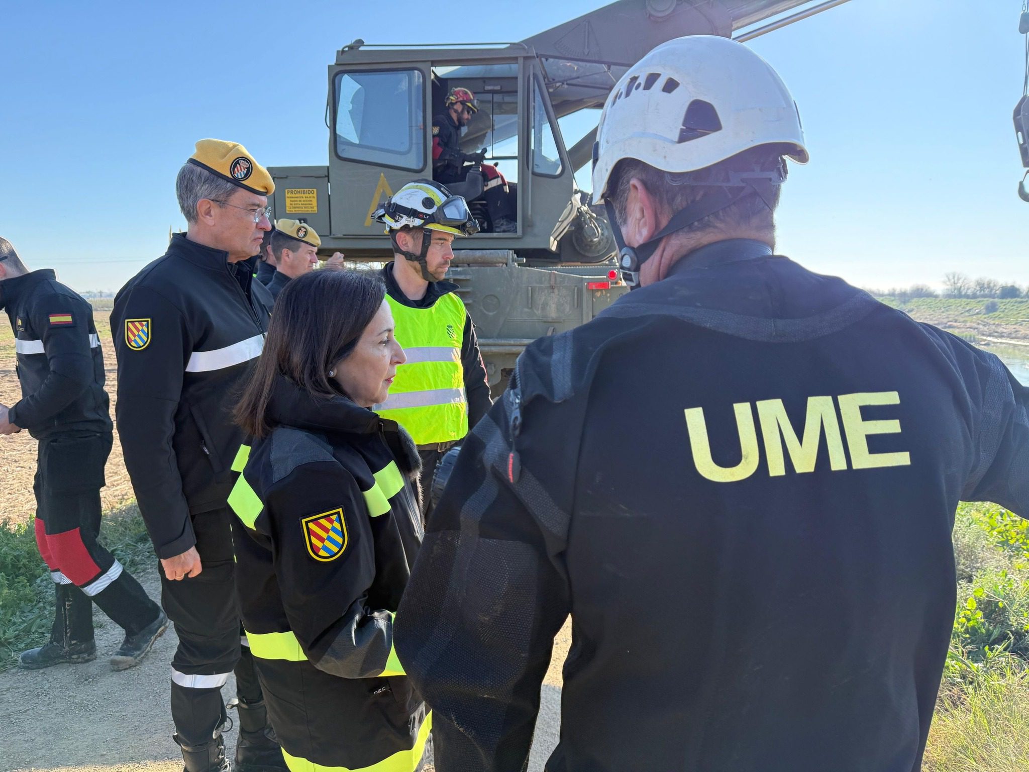 Spain's armed forces will continue working in Valencia flood area as 'long as necessary' says Defence Minister