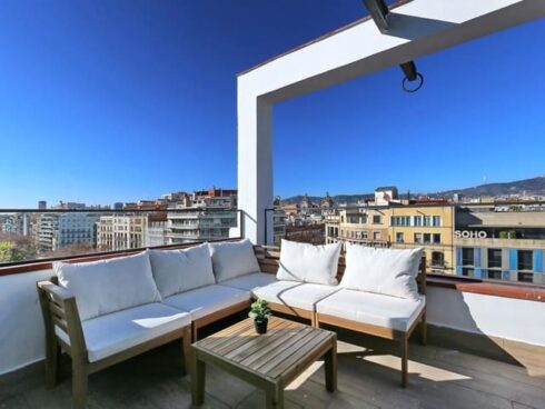 2 bedroom Apartment for sale in Barcelona city - € 785