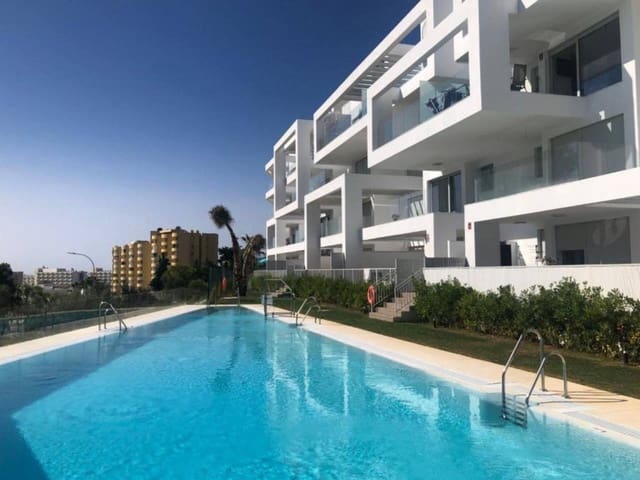 3 bedroom Apartment for sale in Torremolinos with pool garage - € 450