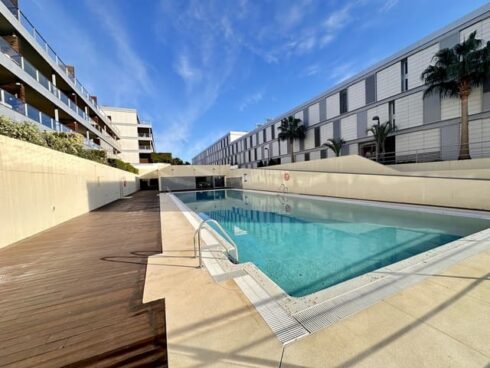 1 bedroom Apartment for sale in Manilva with pool garage - € 220