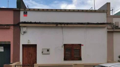 Outrage in Tenerife after squatters seize house of 87-year-old woman while she was in hospital