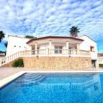 3 bedroom Villa for sale in Benissa with pool garage - € 620