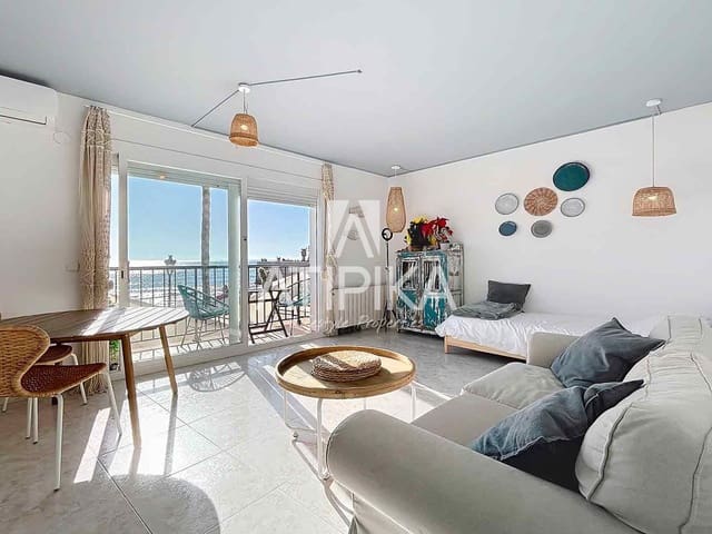 2 bedroom Apartment for sale in Sitges - € 725