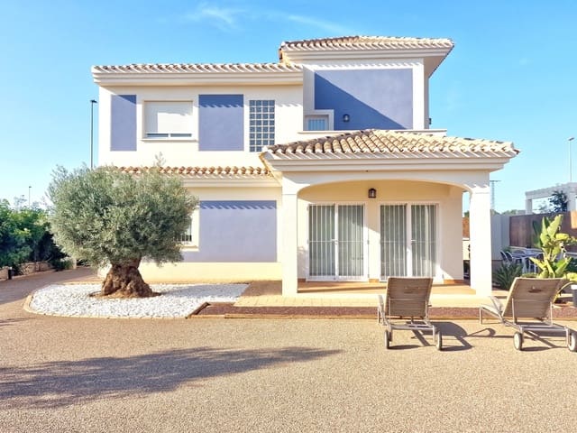 3 bedroom Villa for sale in Lorca with garage - € 240